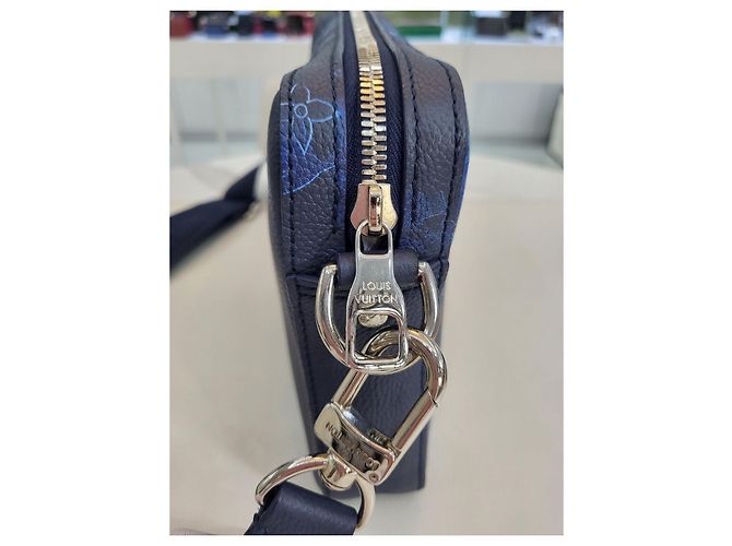 Louis Vuitton Borsa a tracolla Messenger Water Trio Blu - vista 22
