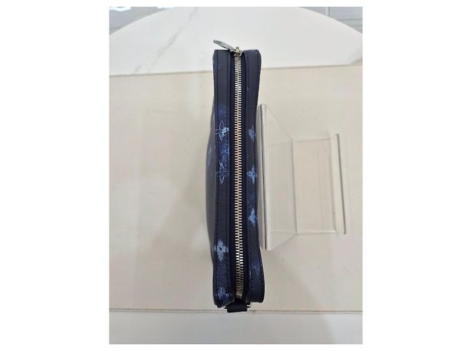 Louis Vuitton Borsa a tracolla Messenger Water Trio Blu - vista 4