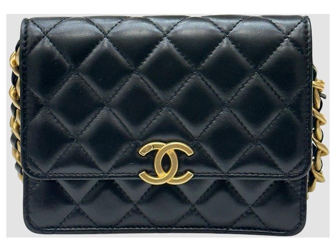 Chanel Season Candy WOC aus schwarzem Lammleder mit Goldhardware - Ansicht 2