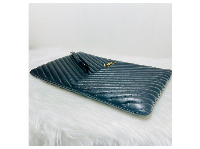 Saint Laurent Clutch Grande Matelassé Oro Nero - vista 4