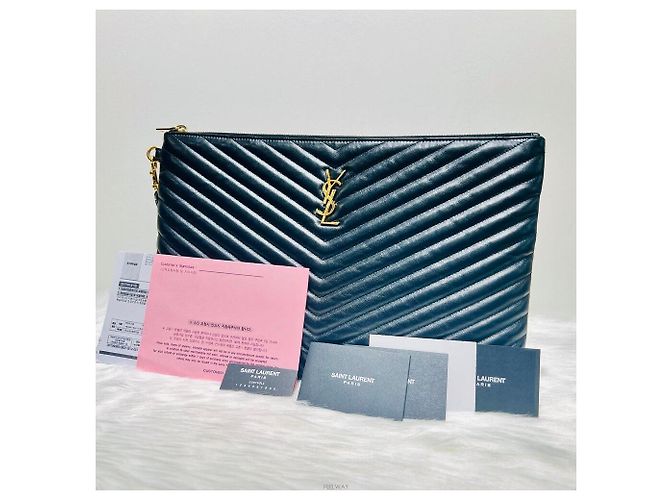 Saint Laurent Clutch Grande Matelassé Oro Nero - vista 6