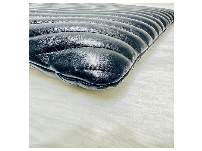 Saint Laurent Clutch Grande Matelassé Oro Nero - vista 7