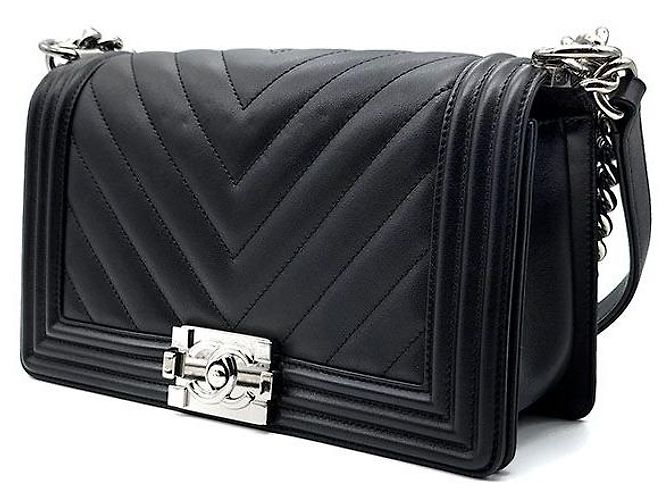 Chanel Borsa Boy in agnello con motivo chevron Nero - vista 2