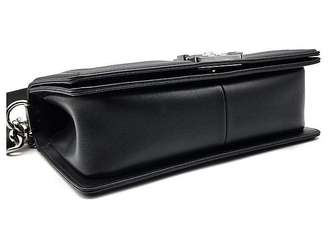 Chanel Borsa Boy in agnello con motivo chevron Nero - vista 7