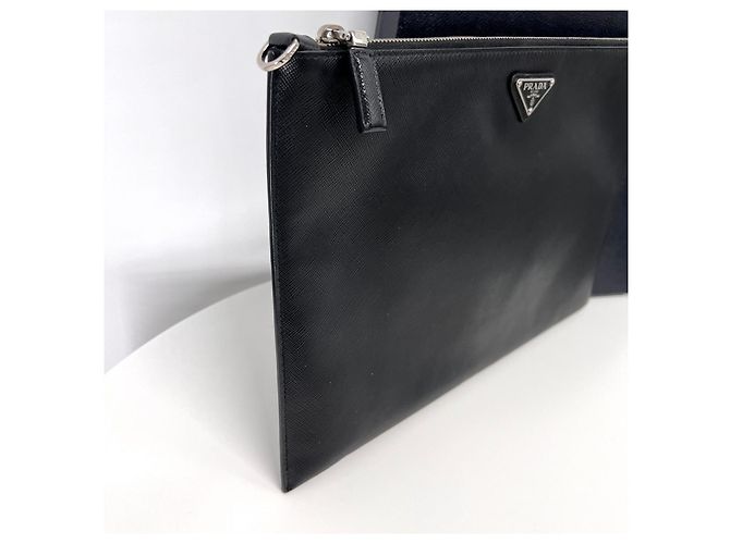 Prada Clutch Saffiano Triangle Logo Nero - vista 7
