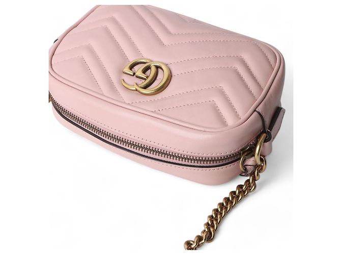 Gucci Borsa a tracolla mini GG Marmont trapuntata Rosso - vista 4