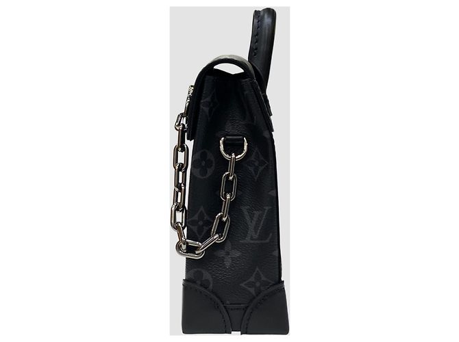 Louis Vuitton Sac bandoulière Monogram Eclipse Nano Steamer Noir - vue 5