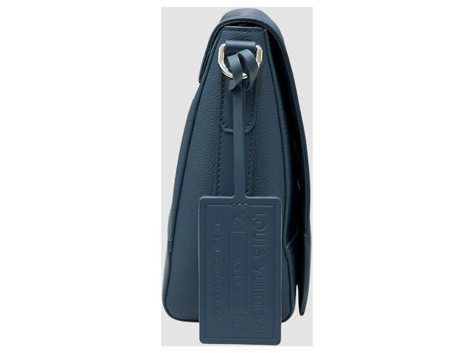 Louis Vuitton Borsa Messenger Aerogram Blue - vista 5
