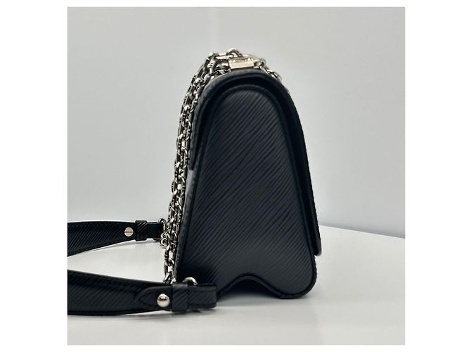 Louis Vuitton Borsa a tracolla Epi Twist PM Nero Argento - vista 4