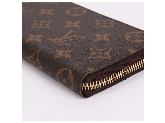 Louis Vuitton Portafoglio lungo con zip Clemence Burgundy Rosso - vista 8