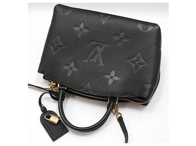 Louis Vuitton Borsa a tracolla Monogram Empreinte Petite Pallette Nero - vista 4