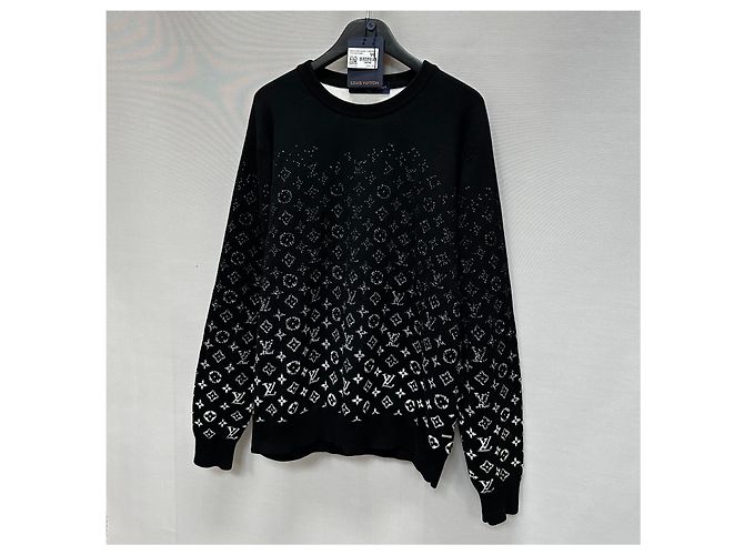 Louis Vuitton Gradient Monogram Knit Silvery - view 3