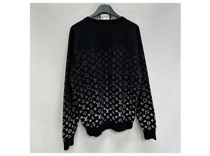 Louis Vuitton Gradient Monogram Knit Silvery - view 7