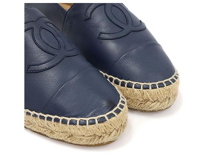 Chanel Espadrilles Slip-On aus dunkelblauem Lammleder für Damen - Ansicht 6