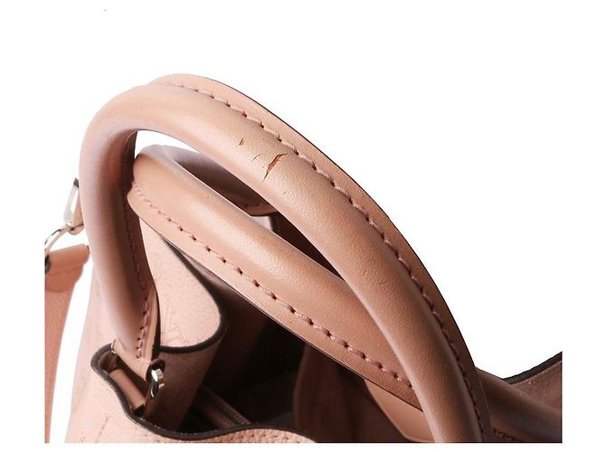 Bucket Louis Vuitton Borsa a tracolla a secchiello Mahina Girolata Rosso - vista 6