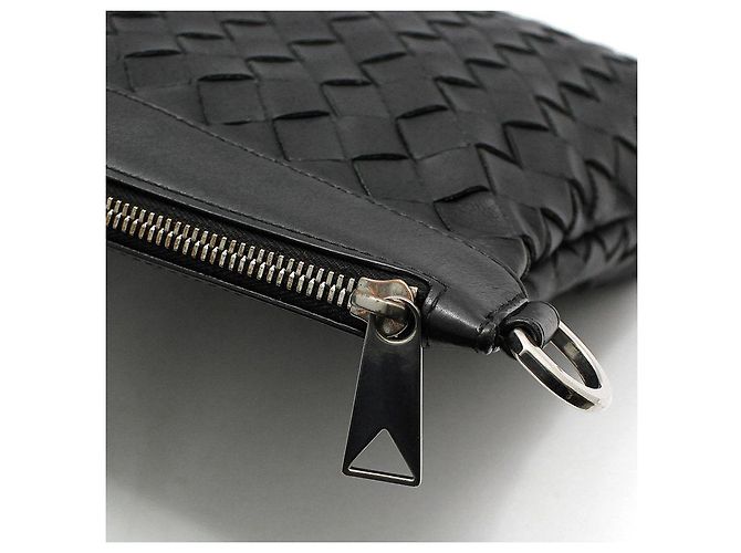 Bottega Veneta Clutch Small in Mesh Intrecciato Nero - vista 6