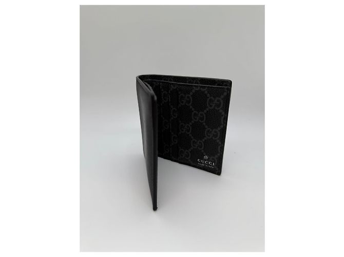 Gucci GG Emblem Embossed Compact Wallet Black - view 13