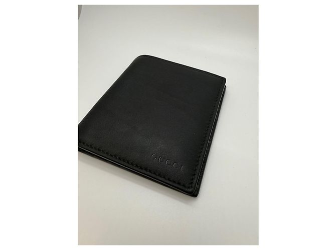 Gucci GG Emblem Embossed Compact Wallet Black - view 8