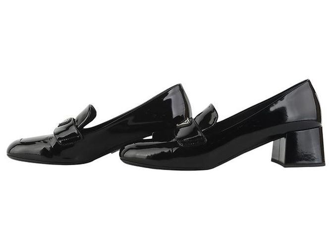 Prada Décolleté in vernice con logo Triangle Taglia Nero - vista 5