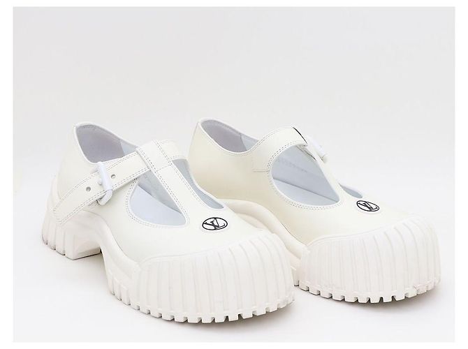 Louis Vuitton Ballerine Mary Jane Ruby Symbol LV Logo Bianco - vista 3