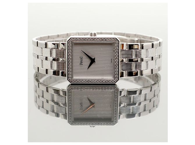 Piaget Vintage Protocol White Gold Large Men's Watch with Simple Diamond Quartz - view 19