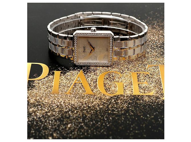 Piaget Vintage Protocol White Gold Large Men's Watch with Simple Diamond Quartz - view 26