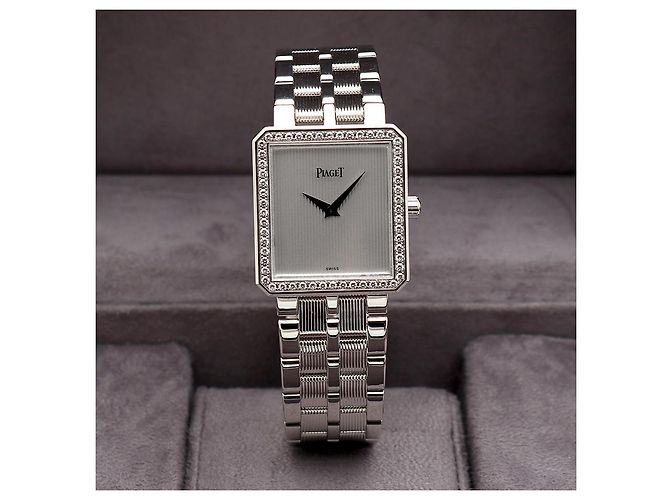 Piaget Vintage Protocol White Gold Large Men's Watch with Simple Diamond Quartz - view 28