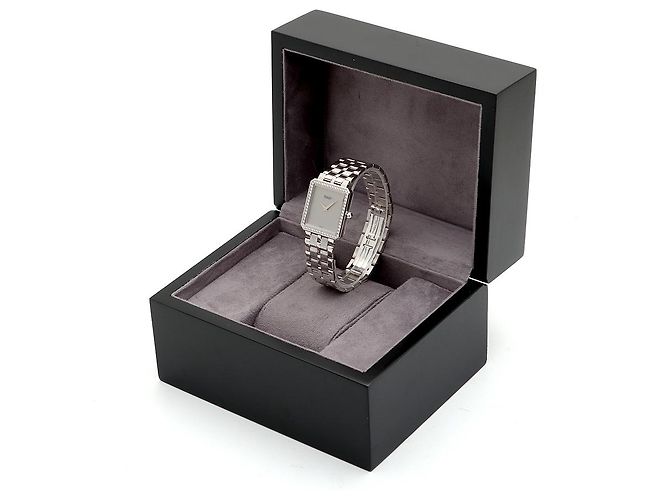 Piaget Vintage Protocol White Gold Large Men's Watch with Simple Diamond Quartz - view 29