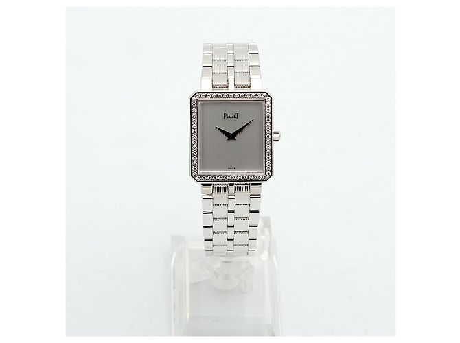 Piaget Vintage Protocol White Gold Large Men's Watch with Simple Diamond Quartz - view 4