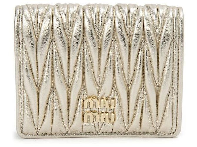 Cartera Corta Matelassé Miu Miu Oro AFPP Blanco - vista 2