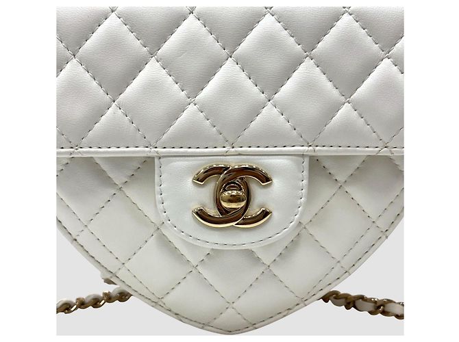 Chanel Borsa Heart Large in agnello bianco - vista 3