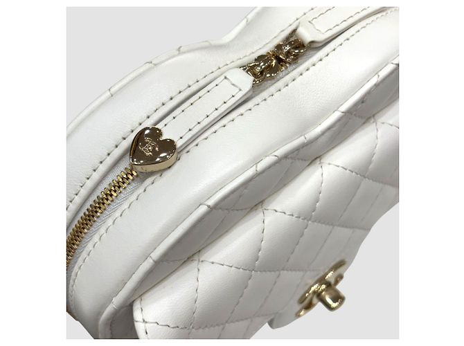 Chanel Borsa Heart Large in agnello bianco - vista 4