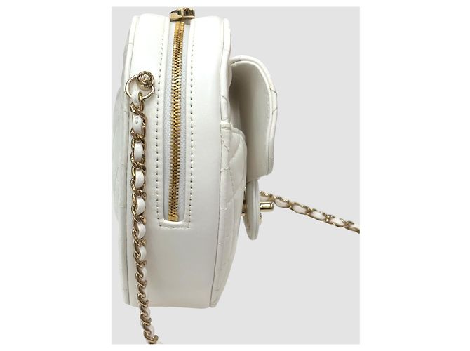 Chanel Borsa Heart Large in agnello bianco - vista 6