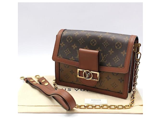 Louis Vuitton Borsa a tracolla Monogram Reverse Dolphin MM Marrone - vista 2