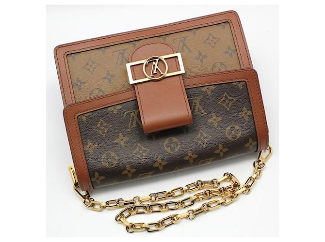 Louis Vuitton Borsa a tracolla Monogram Reverse Dolphin MM Marrone - vista 3