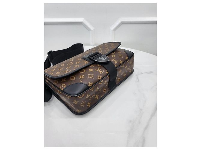 Louis Vuitton Borsa Messenger Monogram Arch Argento - vista 5