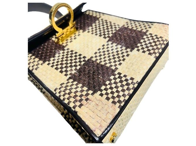Salvatore Ferragamo Iconica borsa tote in rafia Gancini con manico e tracolla Marrone - vista 6
