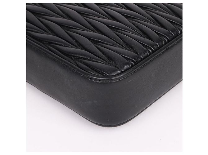 Miu Miu Borsa a tracolla trapuntata con catena di cristalli Nero - vista 10