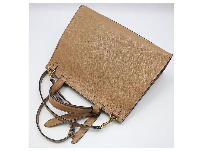 Gucci GG Marmont Handtasche mit Tragegriff und Schulterriemen Braun - Ansicht 4