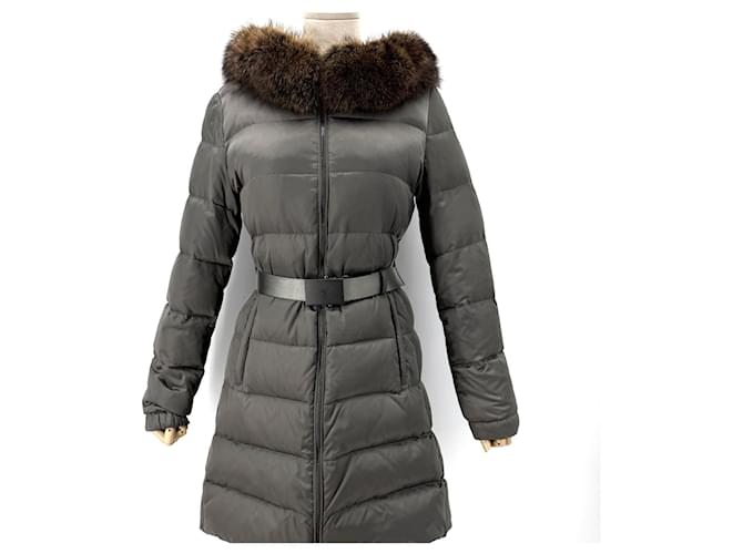 Prada Langer Daunenmantel mit Gürtel für Damen Braun - Ansicht 2