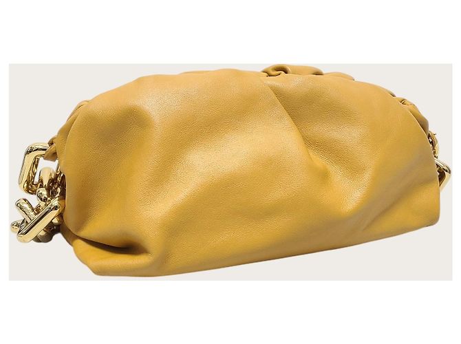 Bottega Veneta Sac bandoulière Dumpling en cuir caramel avec chaîne dorée Marron - vue 3