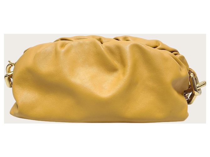 Bottega Veneta Sac bandoulière Dumpling en cuir caramel avec chaîne dorée Marron - vue 5