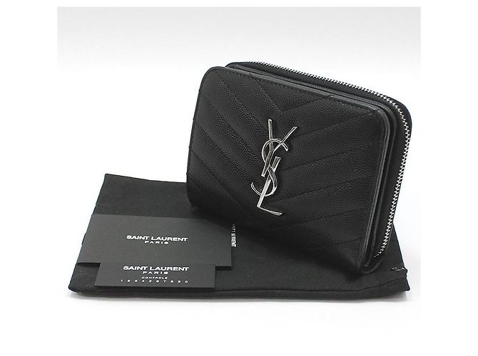 Saint Laurent Cartera Compacta Matelassé Monogram Negra Plateada Negro - vista 2