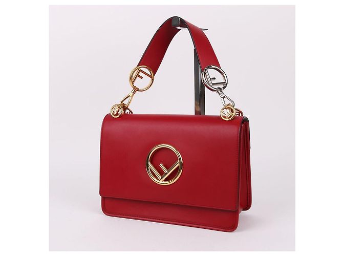 Fendi Borsa a Spalla Logo Can Eye Red Rosso - vista 4