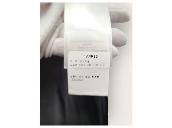 Louis Vuitton Gonna in seta fluida bicolore bianco e nero a balze - vista 5