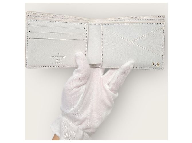 Louis Vuitton Exotic Alligator Multiple Wallet Compact Wallet White - view 4