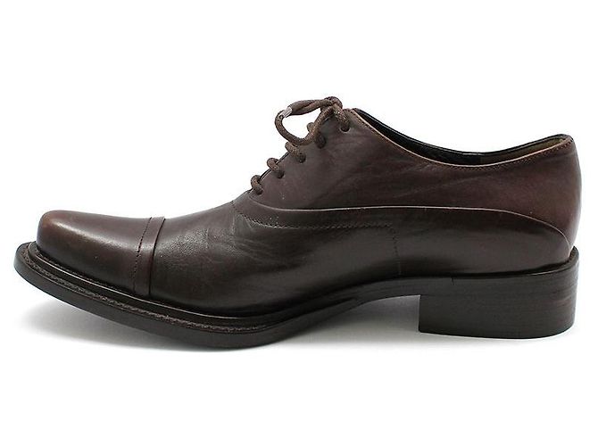 Prada Scarpe con lacci in pelle marrone da donna - vista 3