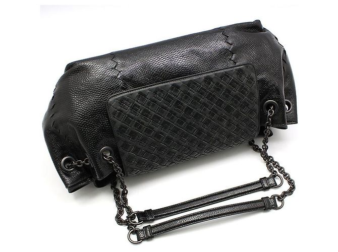 Bottega Veneta Schultertasche aus Python-Mesh und schwarzem Leder - Ansicht 3