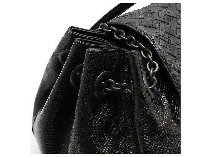 Bottega Veneta Schultertasche aus Python-Mesh und schwarzem Leder - Ansicht 8