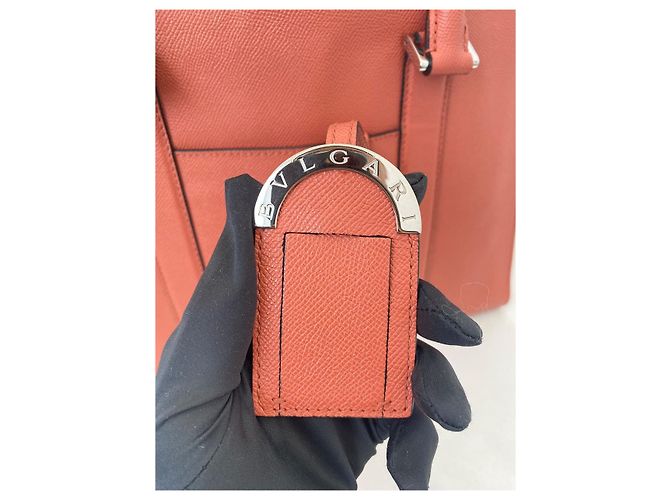 Borsa Tote Business Saffiano Rosa Corallo Bulgari - vista 6